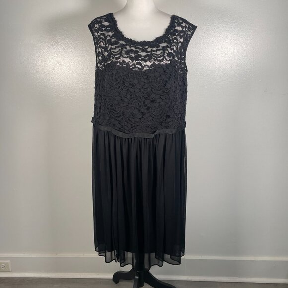 David's Bridal Black Round Neck Lace Bodice Mesh Skirt Sleeveless Dress Size 20 - Picture 2 of 15
